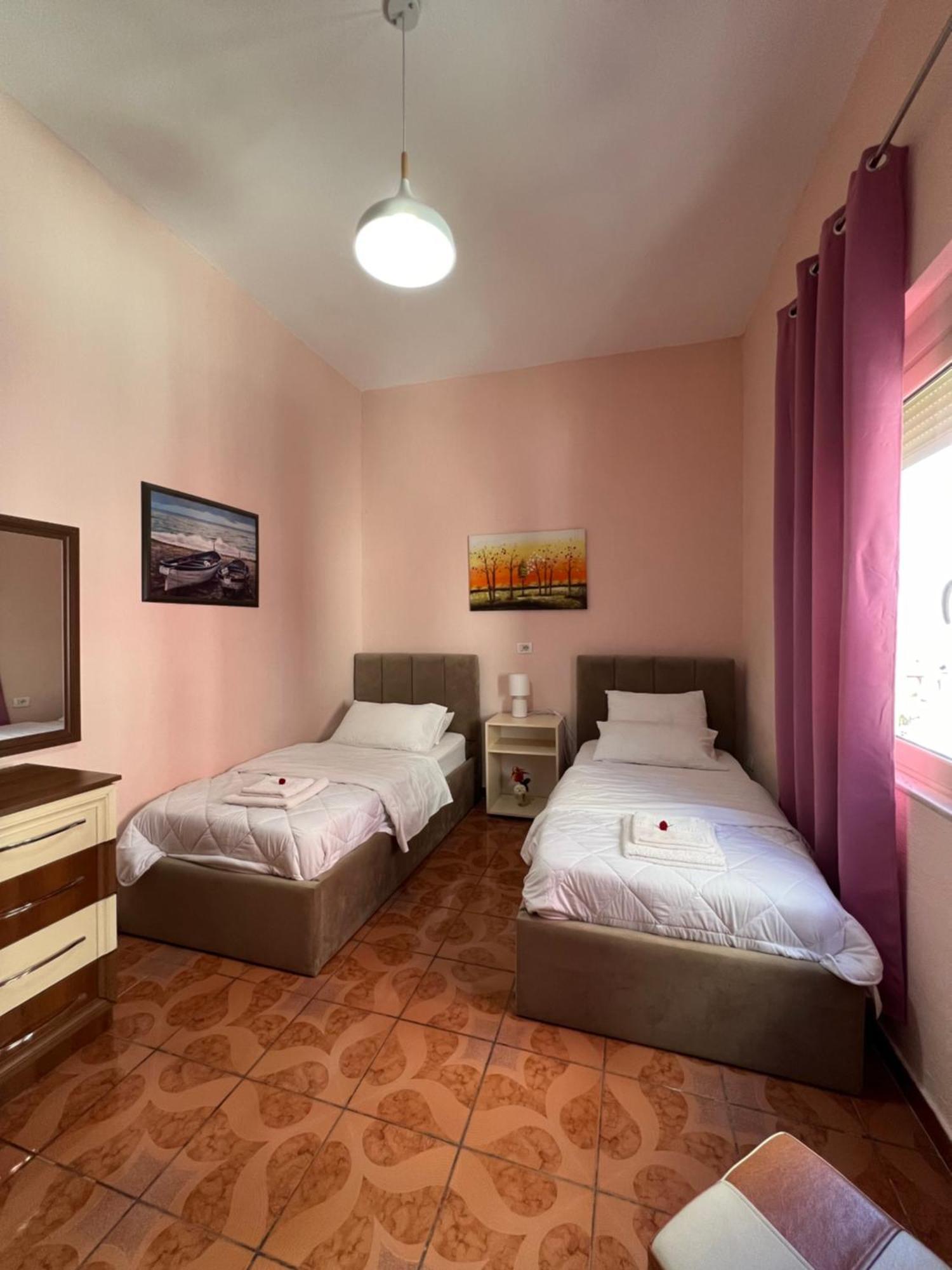 Hotel 3